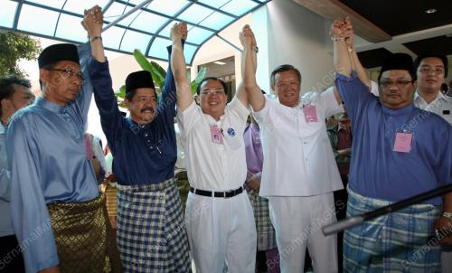 PENAMAN CALON PRU 12