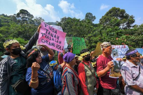 ORANG ASLI KAMPUNG SUNGAI MAHANG