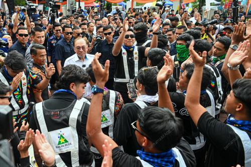 DATUK SERI ANWAR IBRAHIM