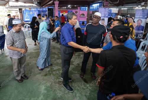 DATUK SERI MOHAMAD HASAN