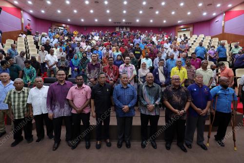 DATUK SERI AMINUDDIN HARUN
