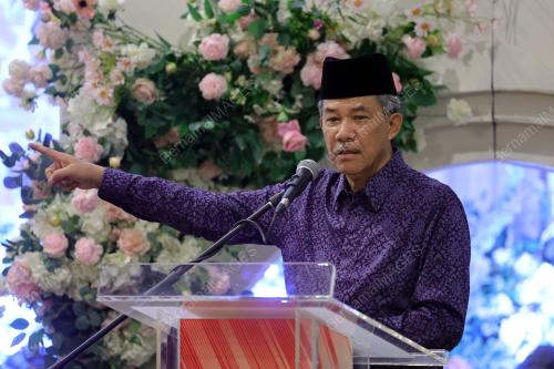 DATUK SERI MOHAMAD HASAN