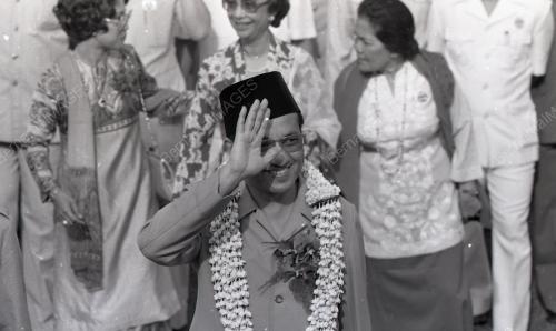 DR. MAHATHIR MOHAMAD