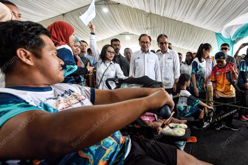 DATUK SERI ANWAR IBRAHIM