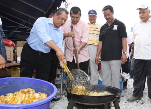 MUHYIDDIN YASSIN