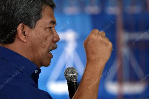 DATUK SERI MOHAMAD HASAN