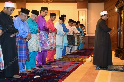 NS24_23052018_TUANKU_MUHRIZ