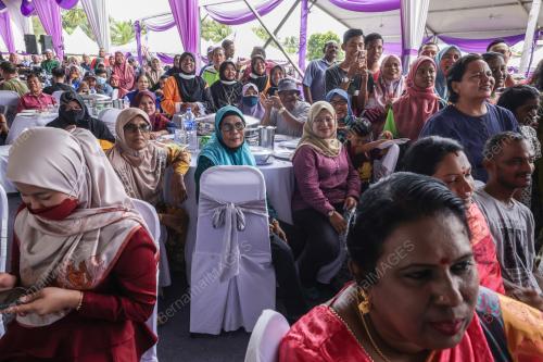 DATUK SERI ISMAIL SABRI YAAKOB