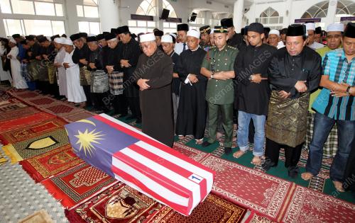 NS26_22082014_HARI_BERKABUNG