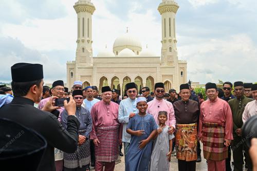 DATUK SERI ANWAR IBRAHIM