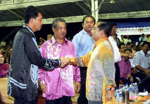 MUHYIDDIN YASSIN