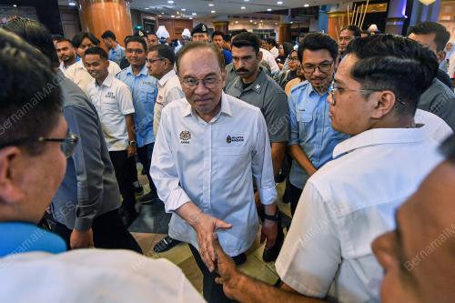 DATUK SERI ANWAR IBRAHIM