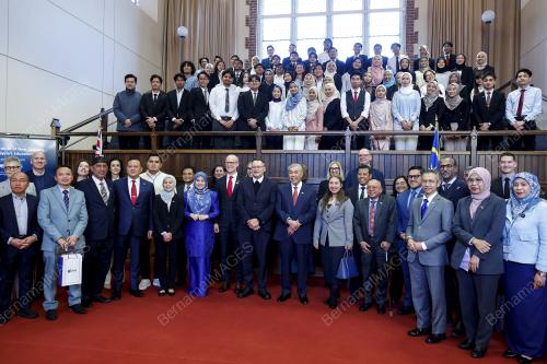 DATUK SERI DR AHMAD ZAHID HAMIDI