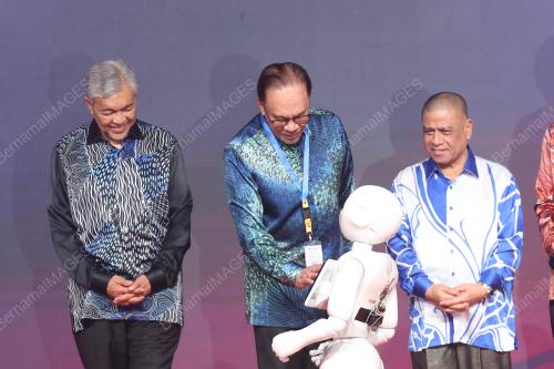 DATUK SERI ANWAR IBRAHIM