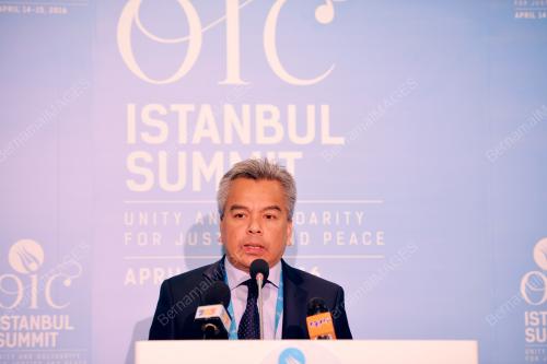 OIC01_12042016_ISTANBUL_SUMMIT