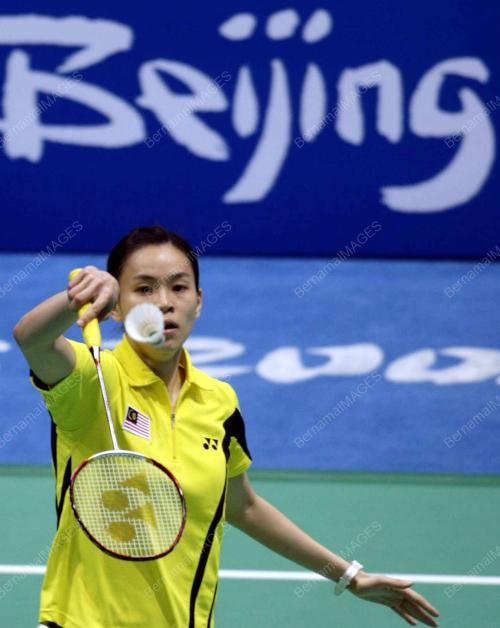 BADMINTON
