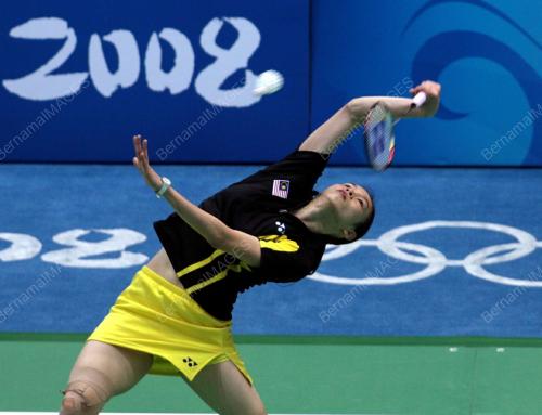 OLY18_110808_BADMINTON