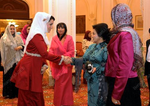 OMN02_17012011_DATIN_ROSMAH