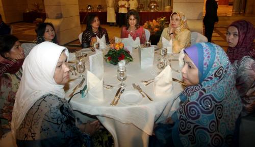 OMN13_18012011_DATIN_ROSMAH