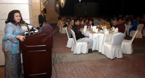 OMN14_18012011_DATIN_ROSMAH