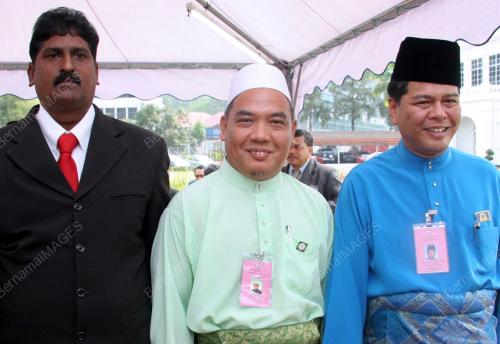 ROSLAN SHAHARUM