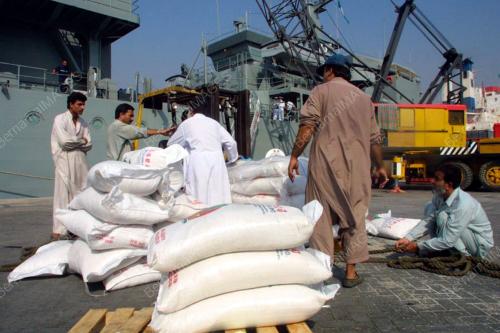 PAK02_05022016_BANTUAN