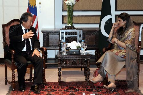 PAK04_21112012_DEVELOPING-8
