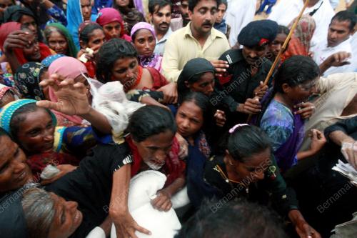 MISI BANTUAN KEMANUSIAAN KE PAKISTAN