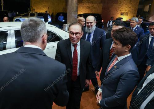 DATUK SERI ANWAR IBRAHIM