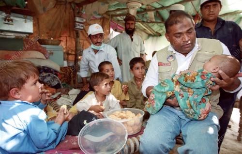 MISI BANTUAN KEMANUSIAAN KE PAKISTAN