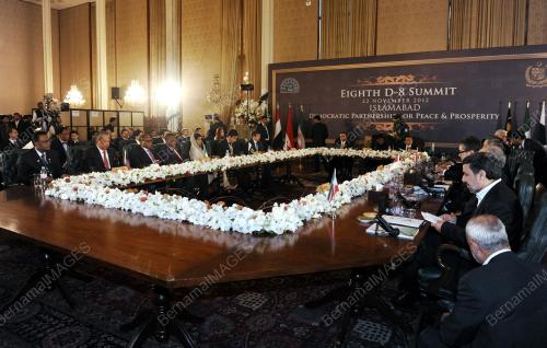 PAK13_22112012_DEVELOPING-8