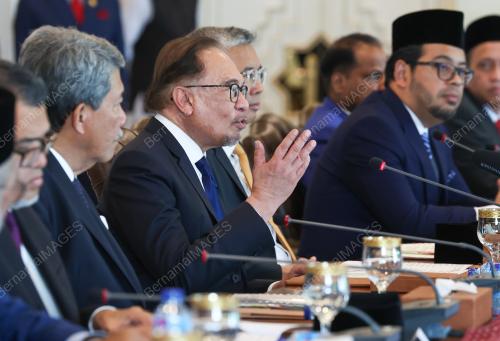 DATUK SERI ANWAR IBRAHIM