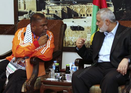 PAL07_11122012_HAMAS