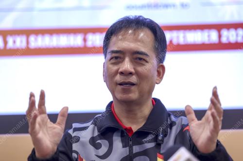 DATUK HII CHANG KEE