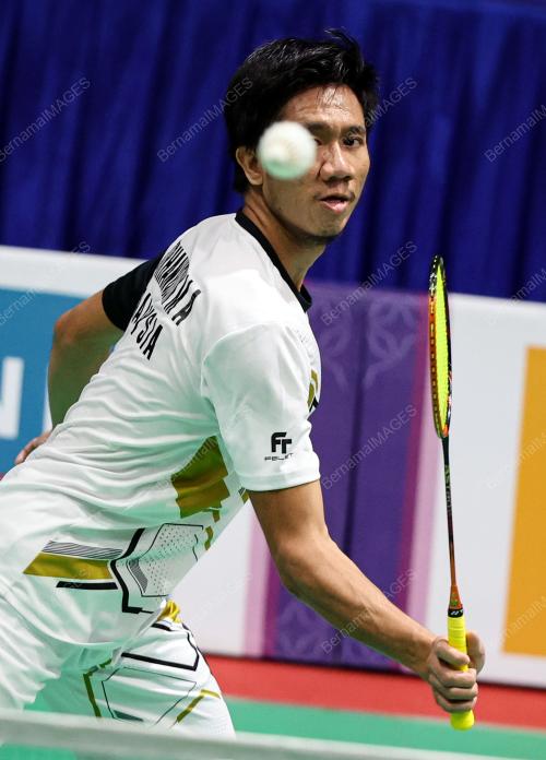 BADMINTON PARA