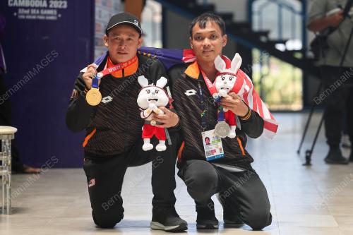 RENANG PARA