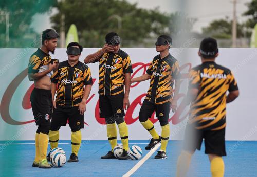 LATIHAN BOLA SEPAK BUTA