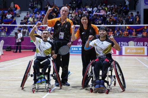BADMINTON BEREGU PARA