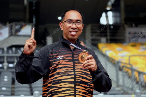 PARA16_20092017_PINGAT_F35