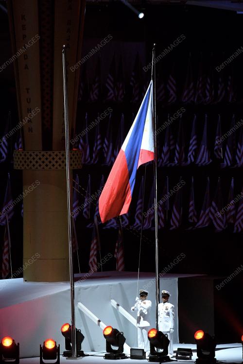 PARA16_23092017_BENDERA_PENUTUP