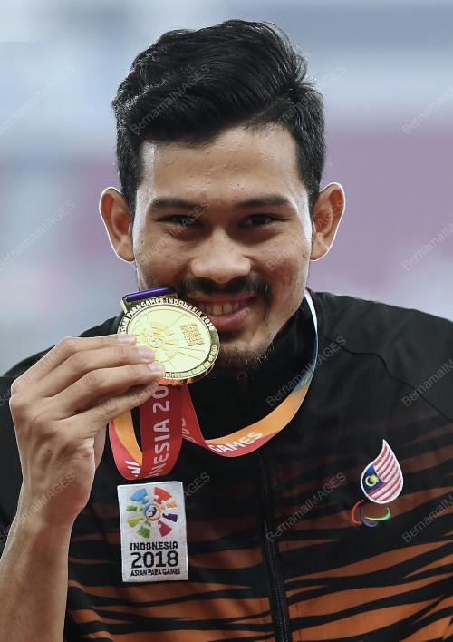 PARA20_09102018_LOMPAT_JAUH