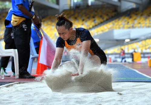 PARA26_18092017_LONGJUMP