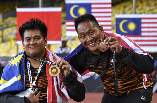 PARA45_21092017_MEN_SHOT_PUT