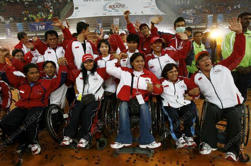 PARA00_190809_TUTUP 1
