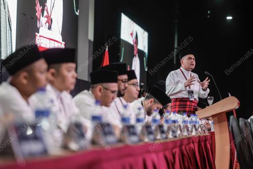 DR MUHAMAD AKMAL SALEH