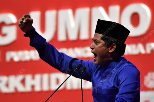 PAU063_09122017_KHAIRY