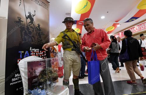 PAU100_06122017_TABUNG_PAHLAWAN