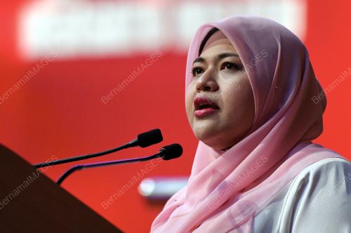 PAU103_08122017_USUL_AZLIEZA