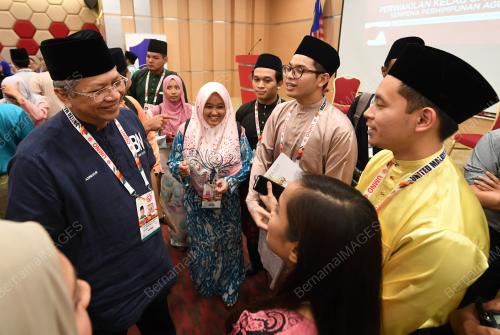 PAU129_06122017_UMNO