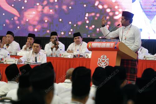 PAU190_06122017_PEMUDA